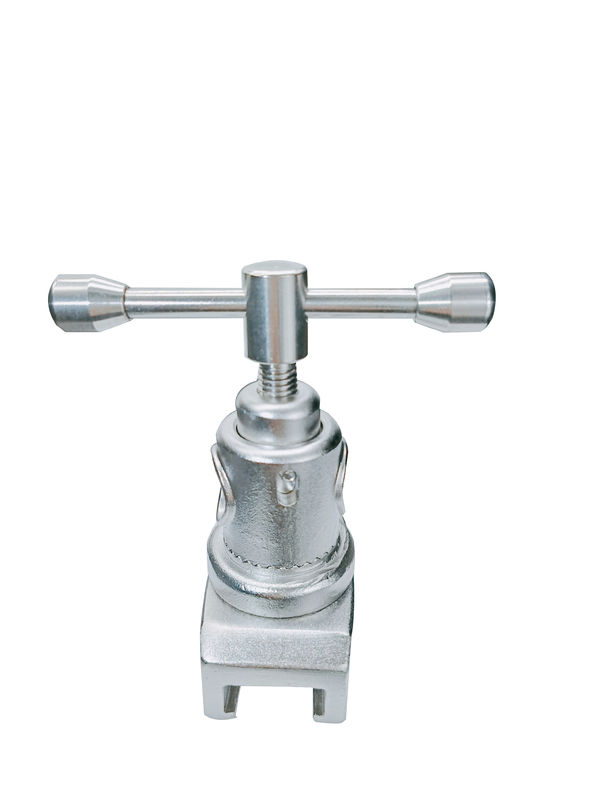 OEM ODM Surgical Table Clamp 19mm Operating Table Accessories