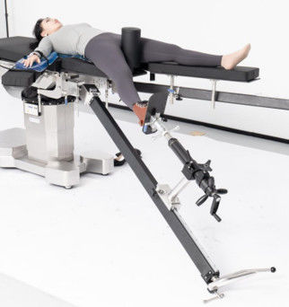High End Orthopedic Fracture Table Strong Carbon Fiber Orthopedic Traction Frame Hip Replacement Table